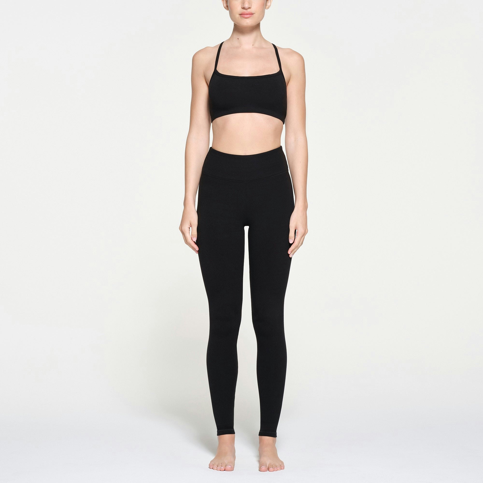 HIGH-WAISTED BANDED LEGGING