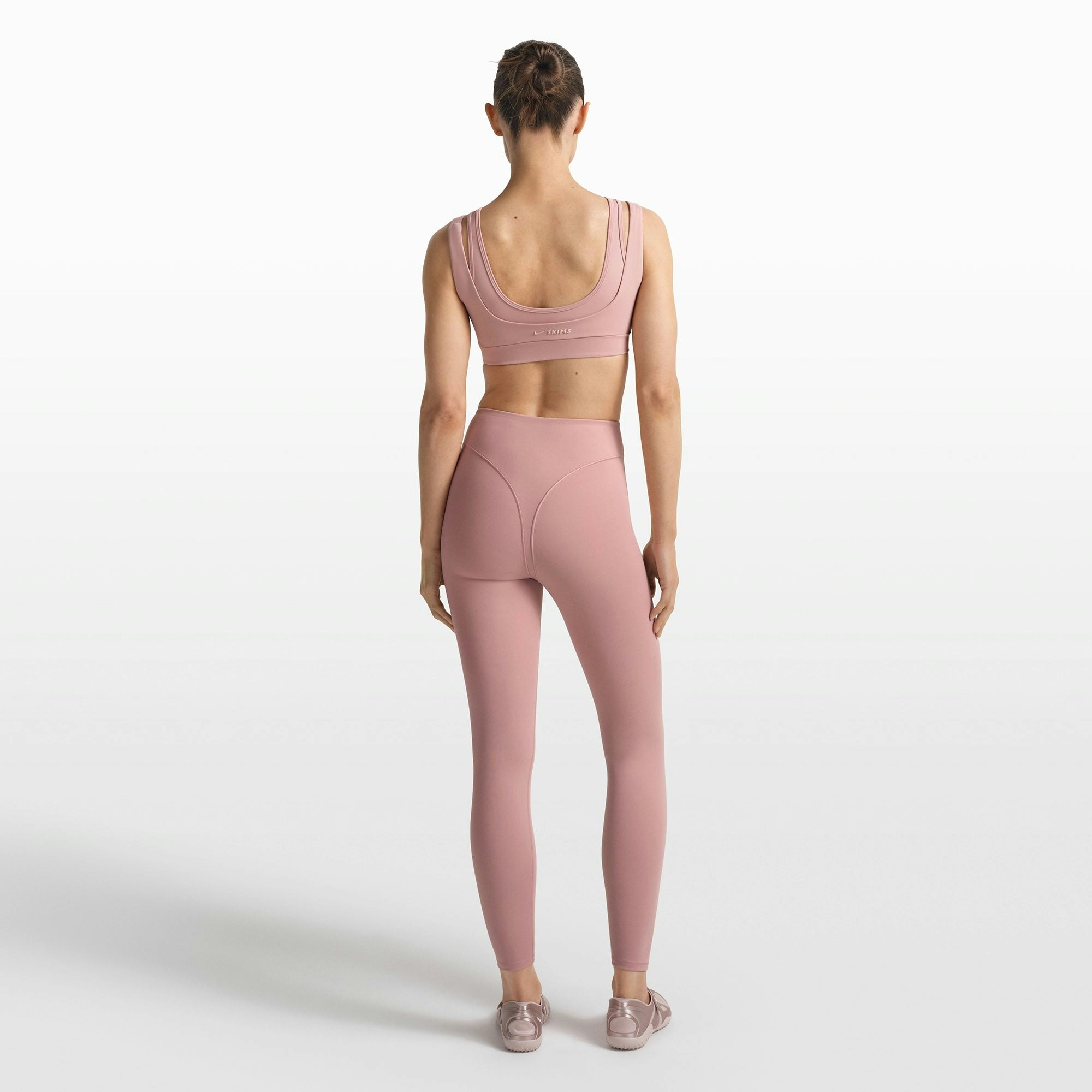 V-LINE 26" LEGGING - 5