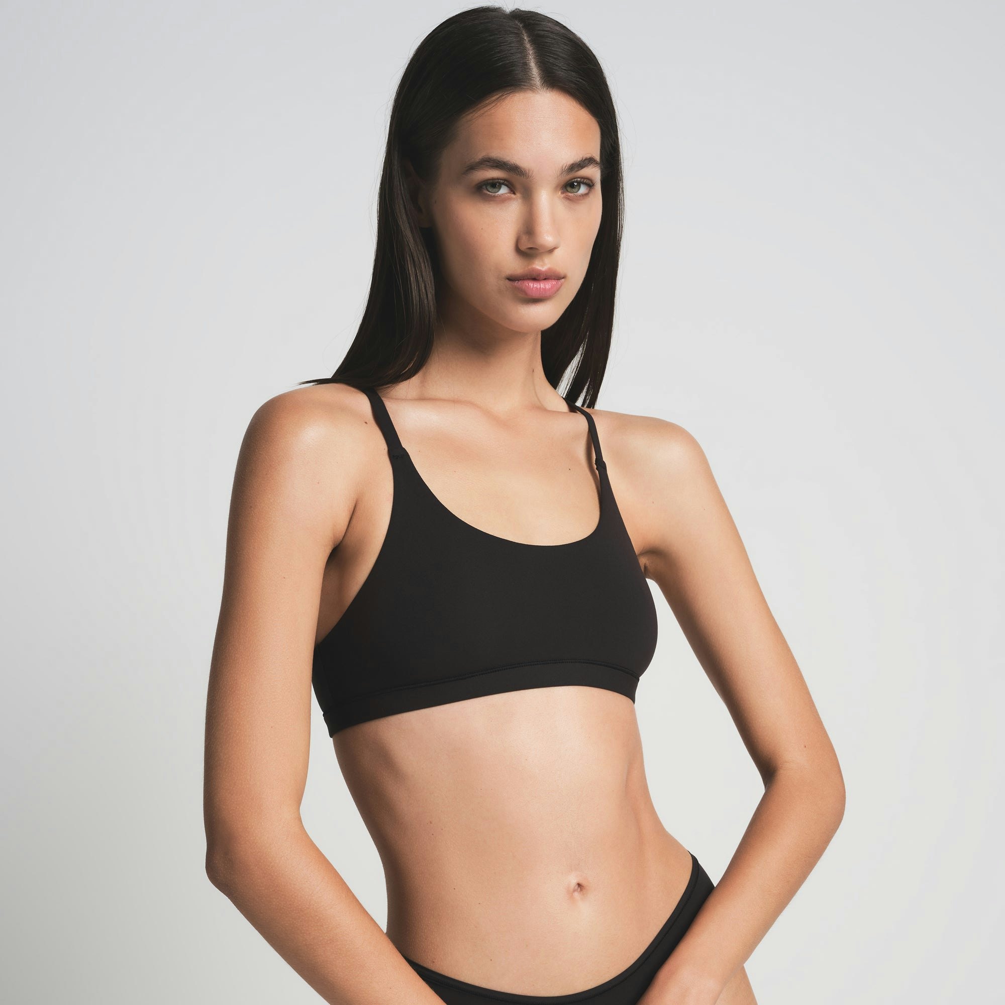 RACERBACK SCOOP BRALETTE
