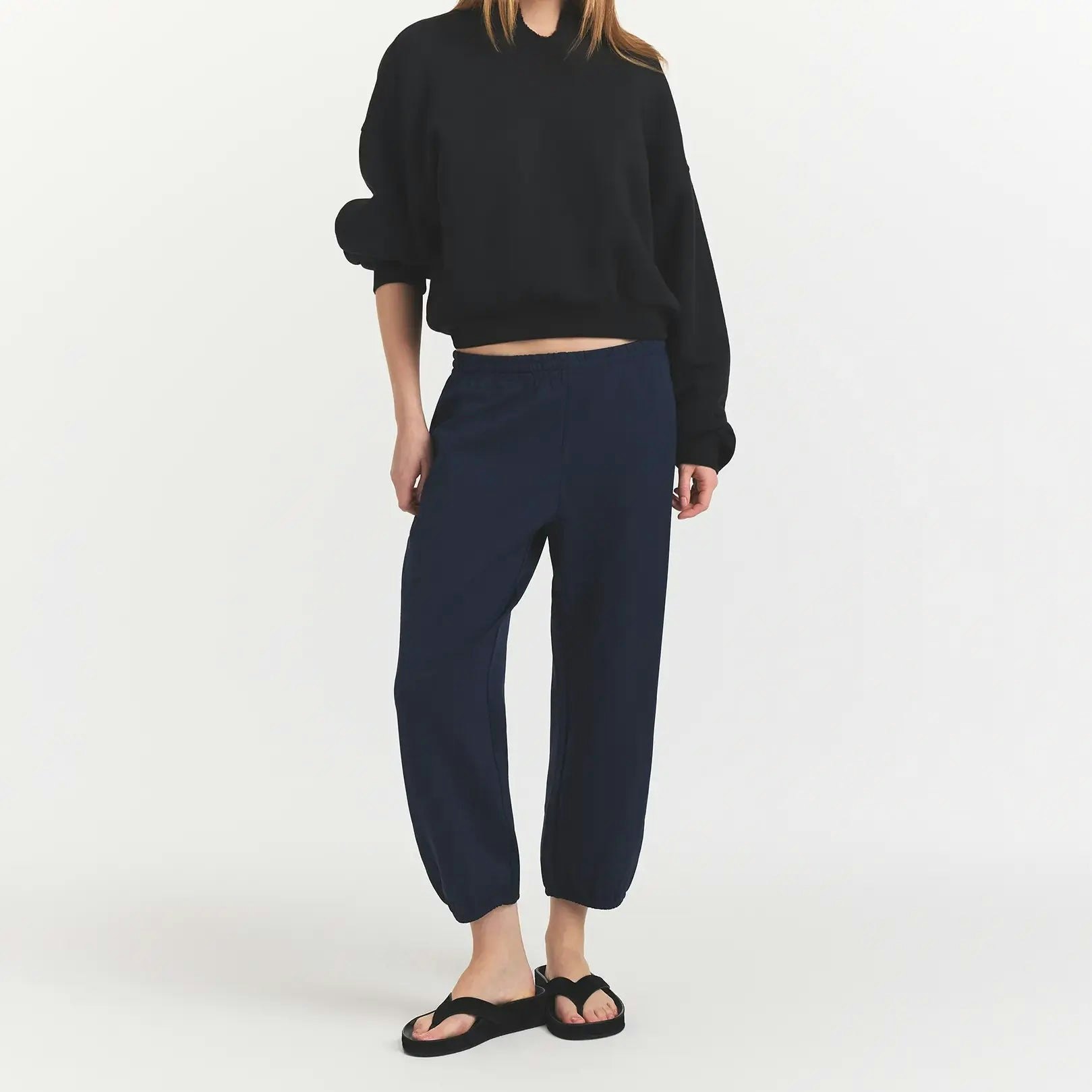 HEAVYWEIGHT CREPE CROPPED JOGGER