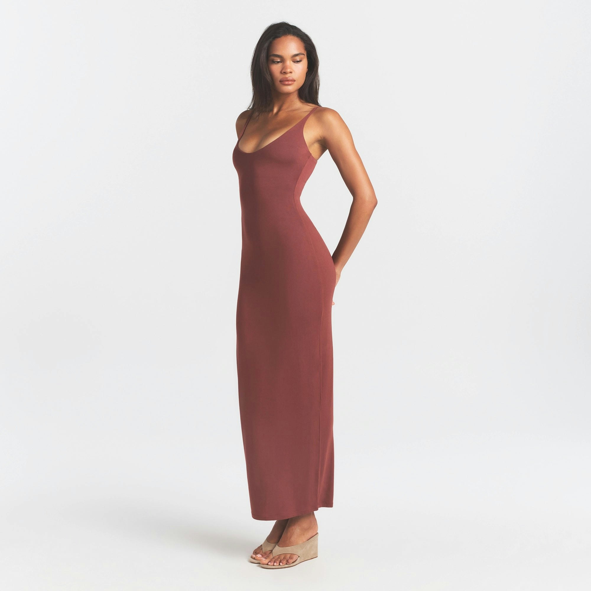 SCOOP NECK LONG DRESS - 3