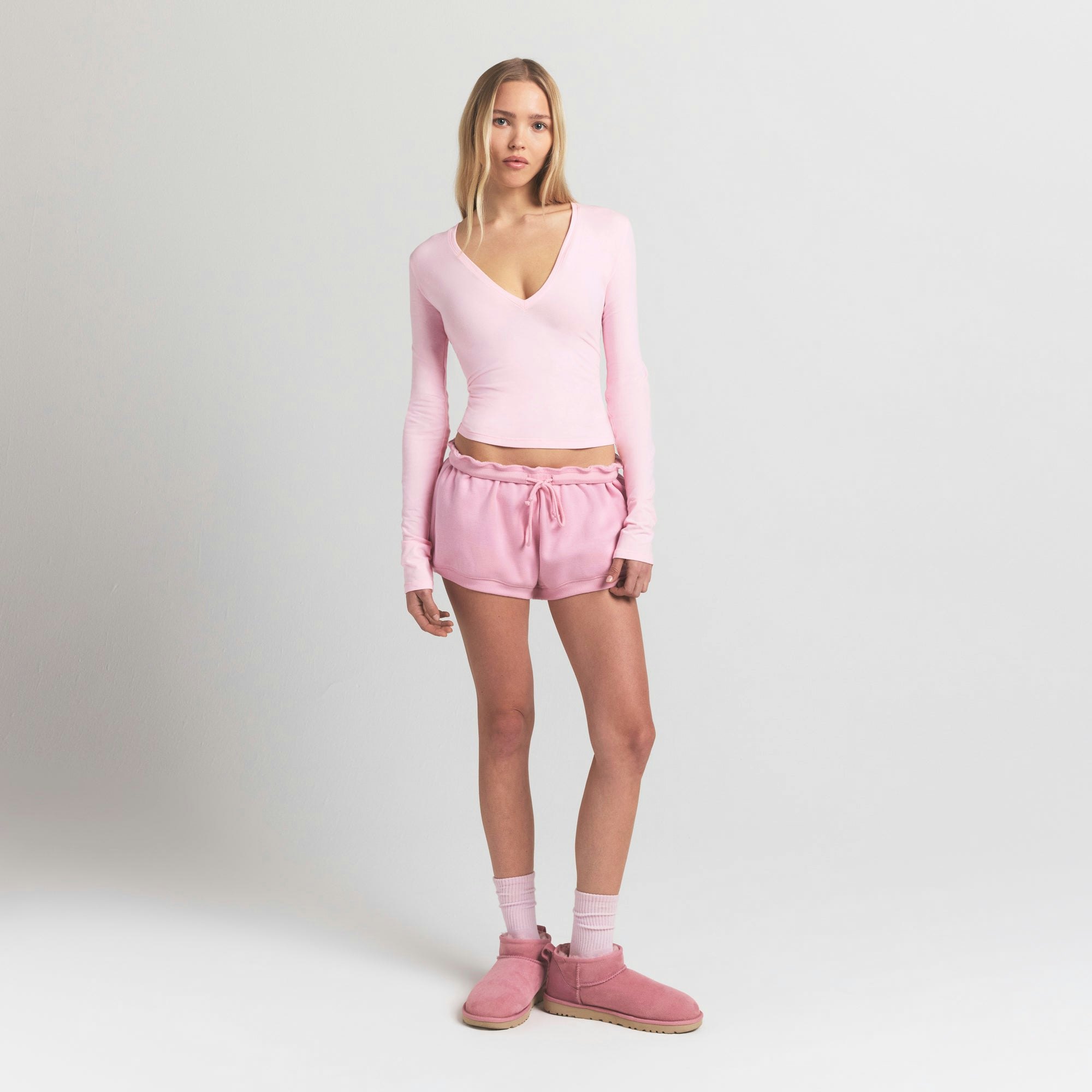 LONG SLEEVE PLUNGE TOP