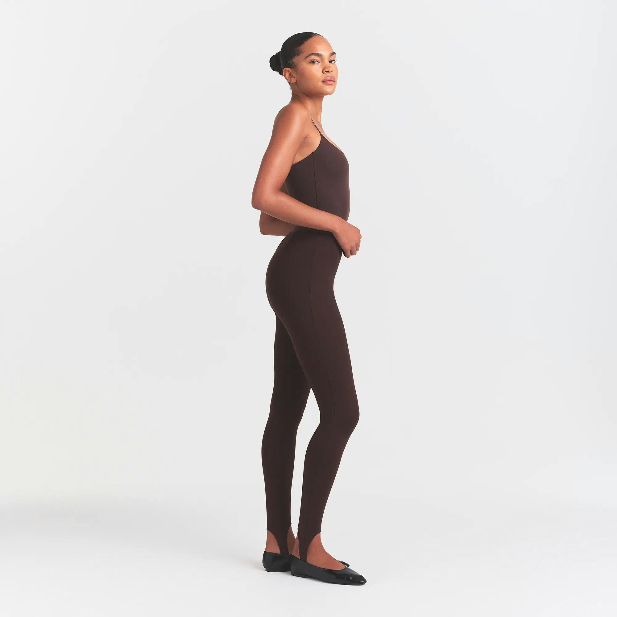 HIGH-WAISTED STIRRUP LEGGING - 3