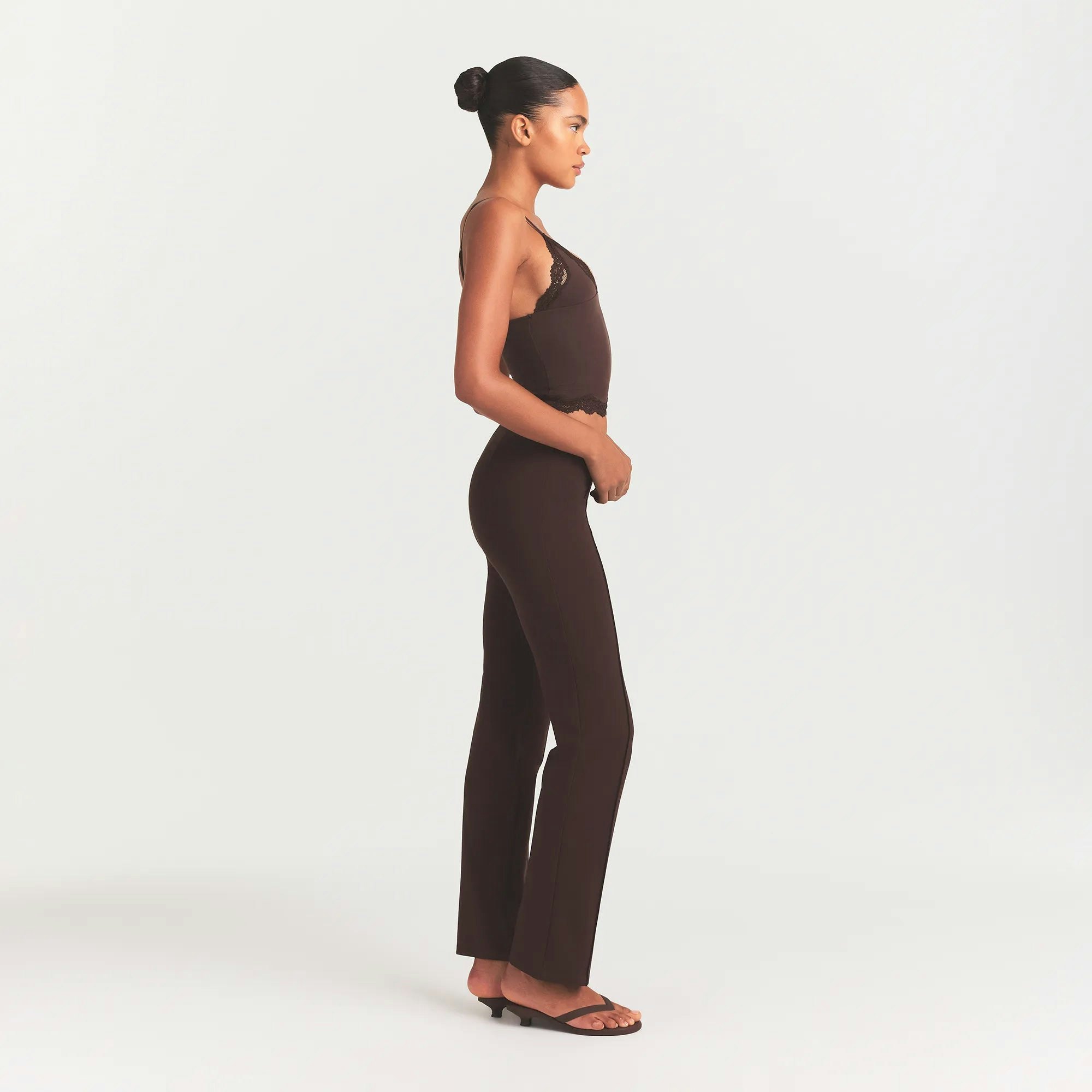 HIGH-WAISTED PINTUCK STRAIGHT PANT - 3