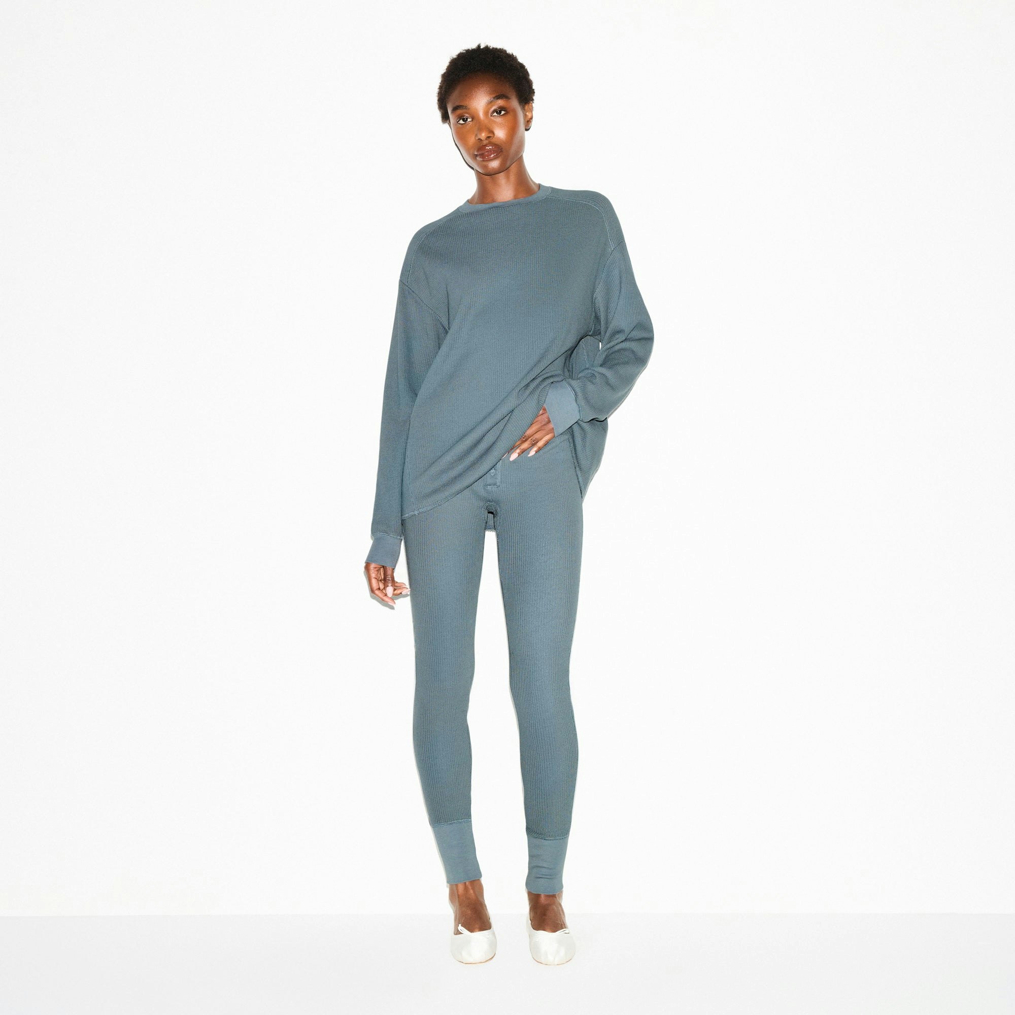 BUTTON FRONT LEGGING