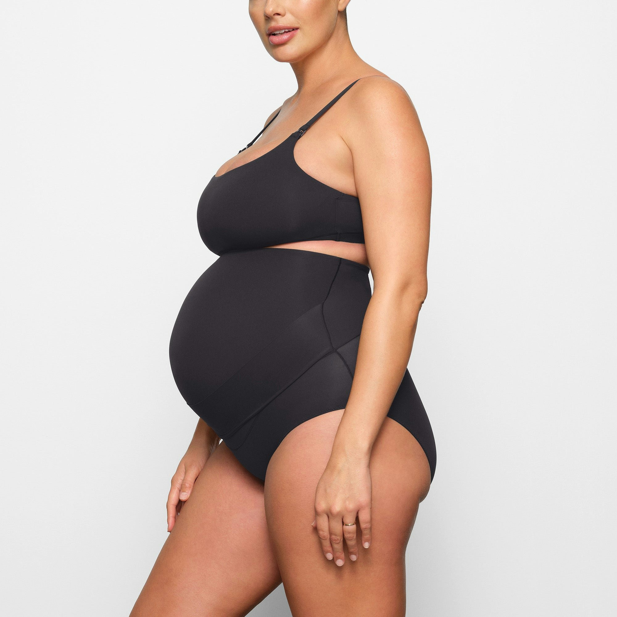 MATERNITY PUMPING SCOOP BRALETTE