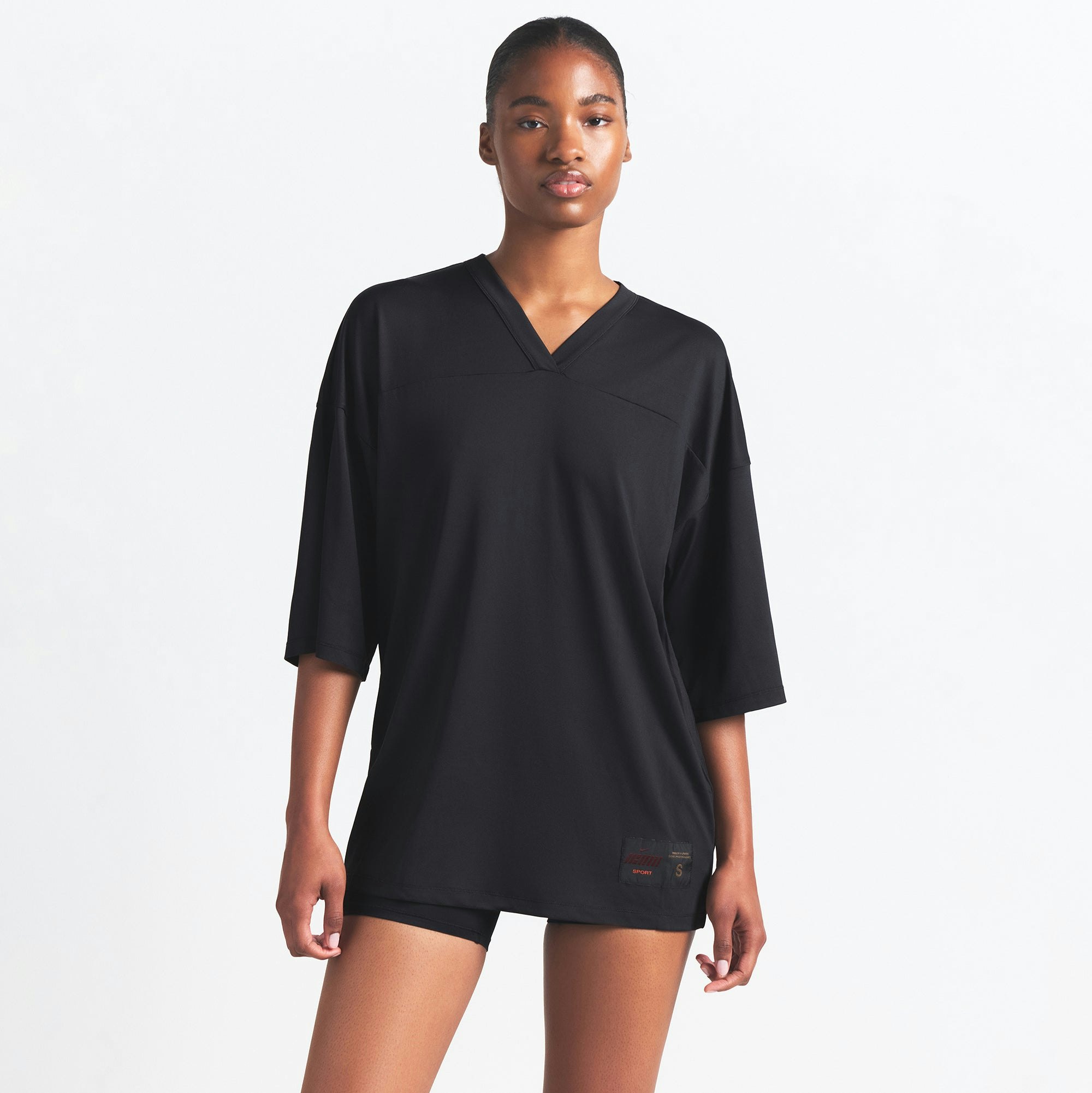 V-NECK OVERSIZED TOP