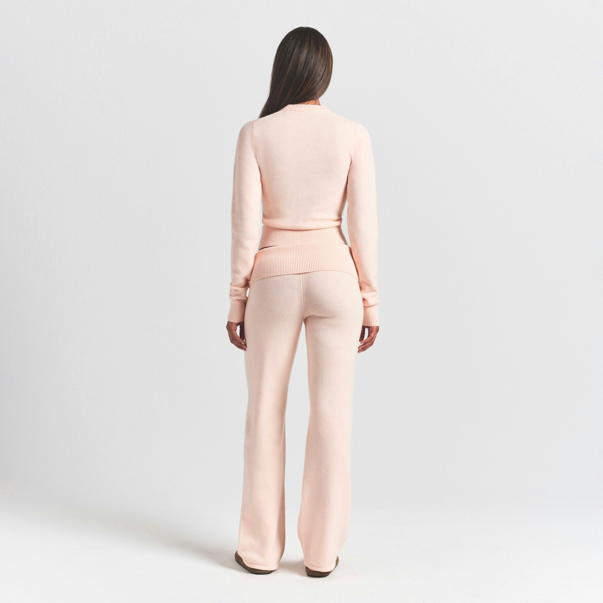 RIBBED LONG SLEEVE FITTED CREW NECK - 4